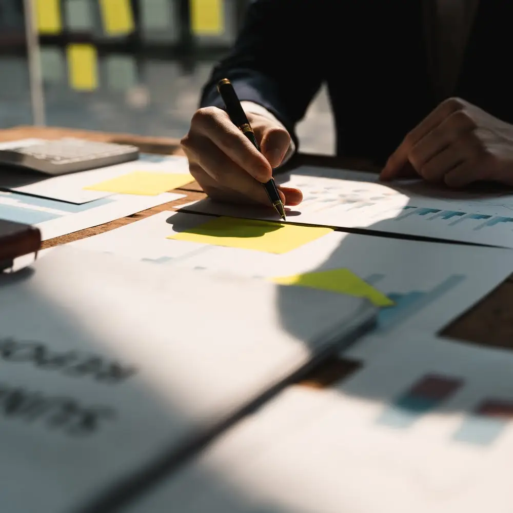 IT project implementation process for successfully deploying new business technology solutions